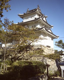 津城址